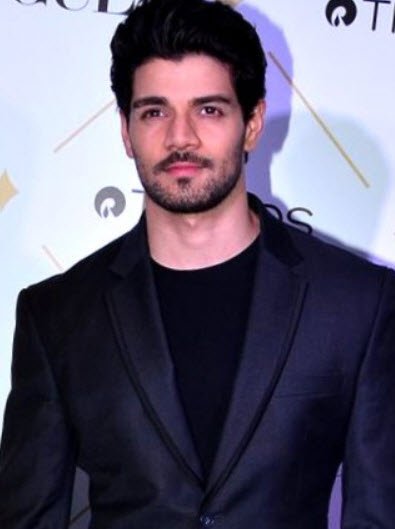 Sooraj Pancholi - Wikiunfold
